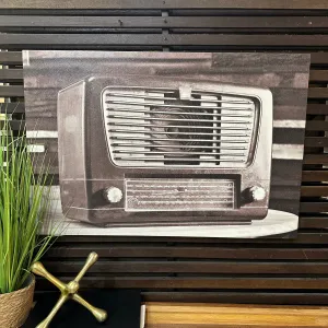 B&W Vintage Radio Art