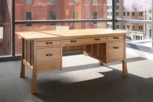 Glasgow Professional Desk