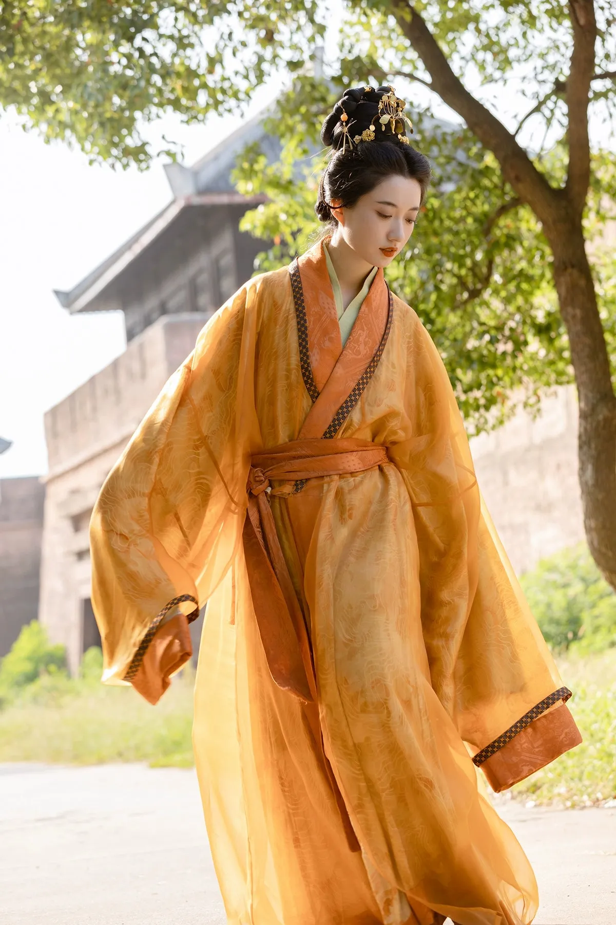 Qiu Se 秋瑟 Autumn Ripple Han Dynasty Zhiju Robe